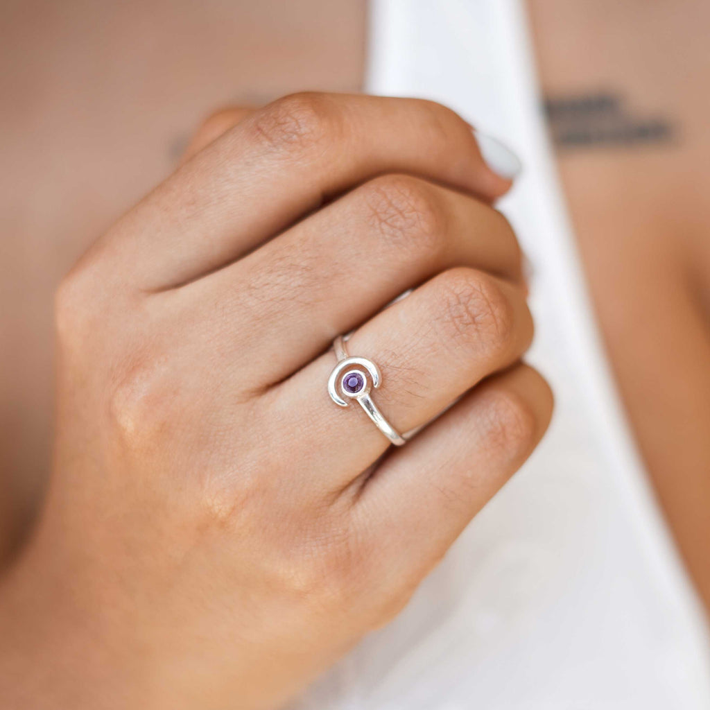 Anillo Luna Sagrada Amatista